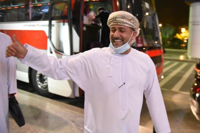 1647913108930054106.jpg 率队的阿曼足协副主席穆赫辛·马苏里.jpg