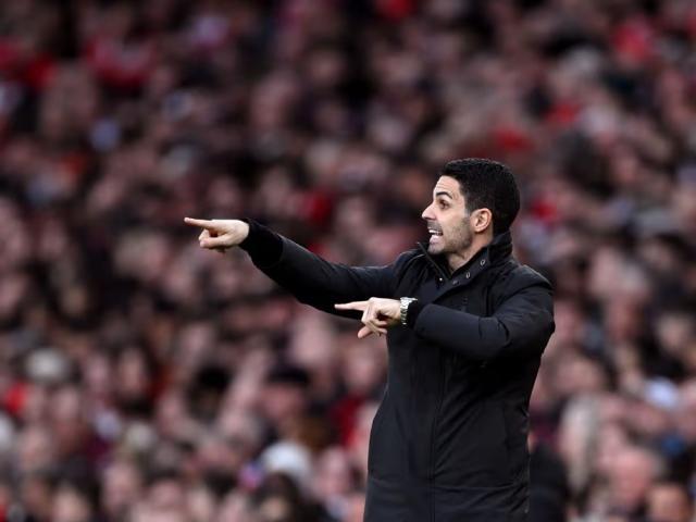 kaiyun-【辣评】史上最强角球大师！史上最丑陋英超冠军？