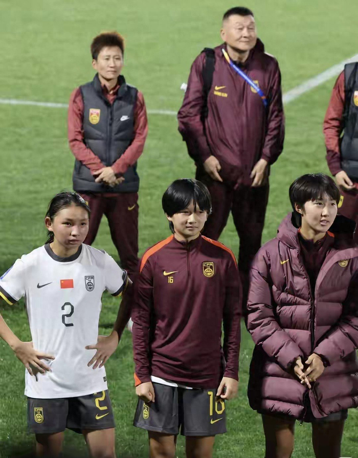 开云体育下载-苏州主场6球狂胜！中国U17女足踢疯了，下一场要碰硬骨头？|亚洲杯|数据|足球|朝鲜|菲律宾_新浪体育_新浪新闻